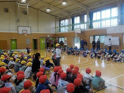 １年生をむかえる会２